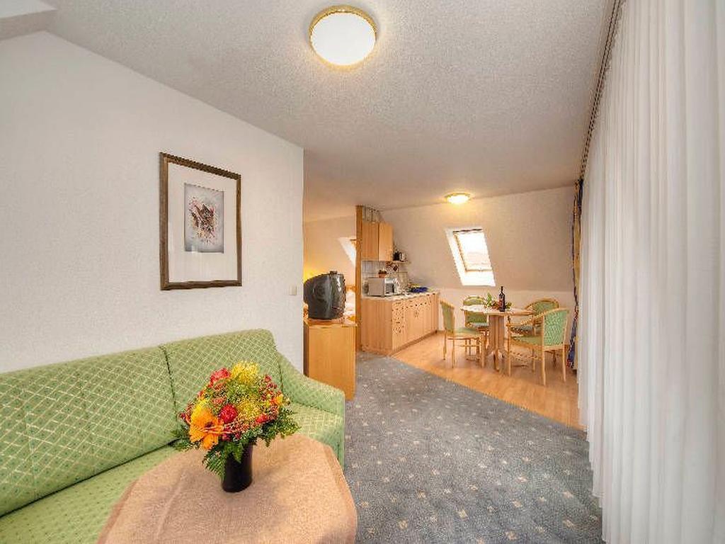 Hotel Gasthaus Krone Immenstaad am Bodensee Exteriör bild